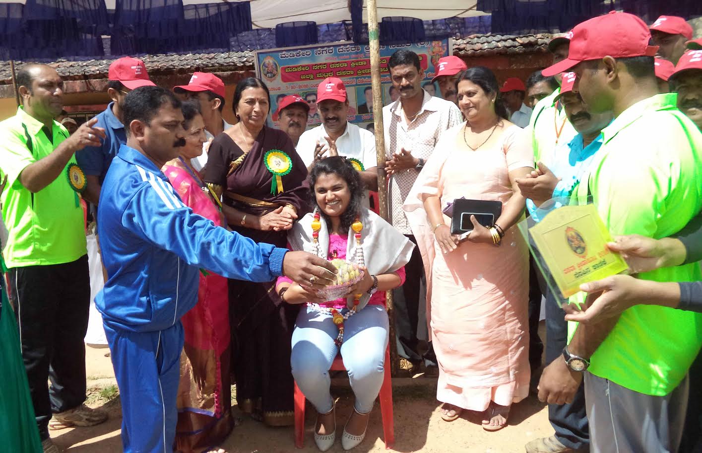 ಗ್ರಾಮೀಣ ಭಾಗದ ಕ್ರೀಡಾಪ್ರತಿಭೆಗಳನ್ನು ಗುರುತಿಸಬೇಕು:ವೀಣಾ